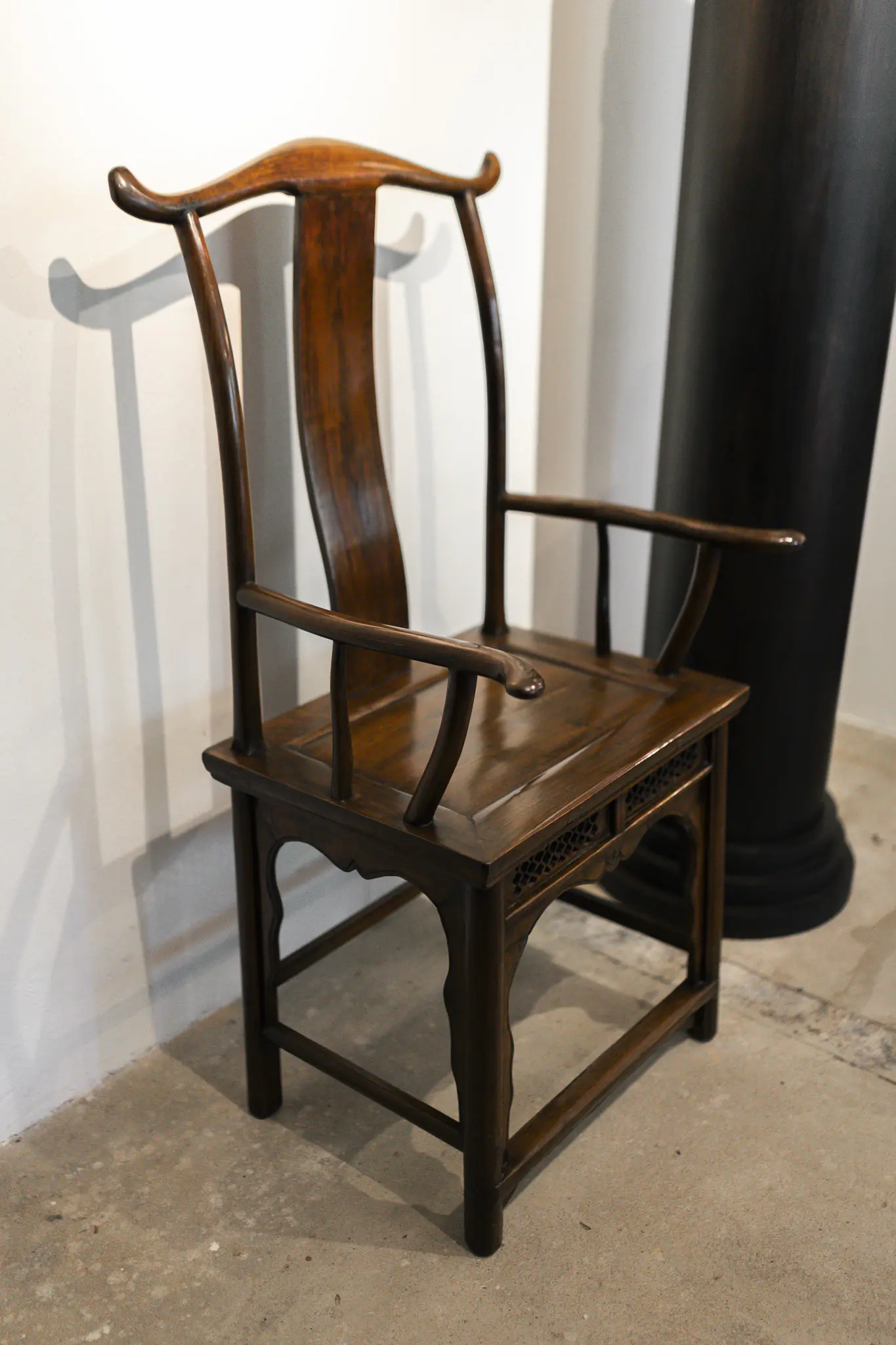 Square Drop -Klasyczny fotel „Czapka urzędnika” Guanmaoyi – styl Ming- Krzesło -chiny-armchair-officer hat -0005
